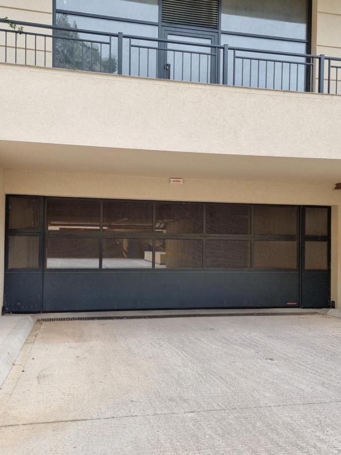 Fantastic New Centre Apartment Podgorica Exterior foto